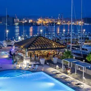 Botel Bed And Boat Holiday 